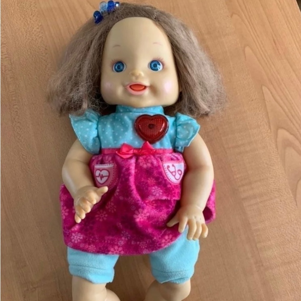 Vtech little love baby doll cuddle & care happy healing talks/sings/lites up